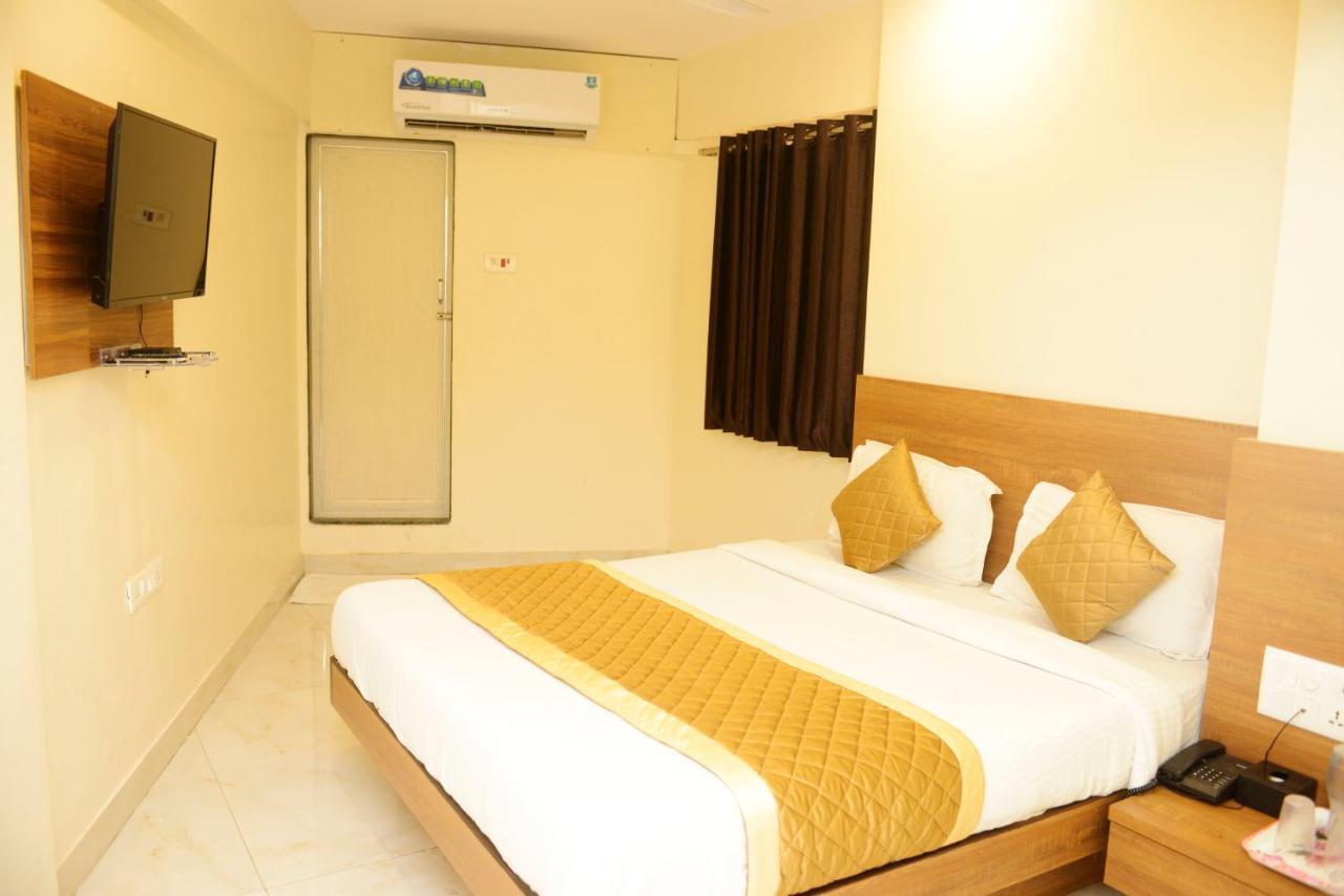 Hotel Ashyana - Near To Grant Road Station מומביי מראה חיצוני תמונה